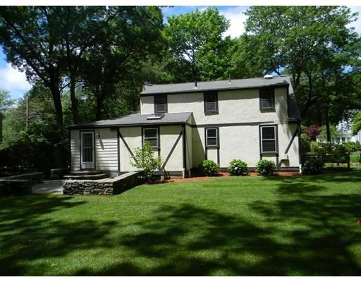 67 Elmwood Rd #67 - Photo 2 of 15