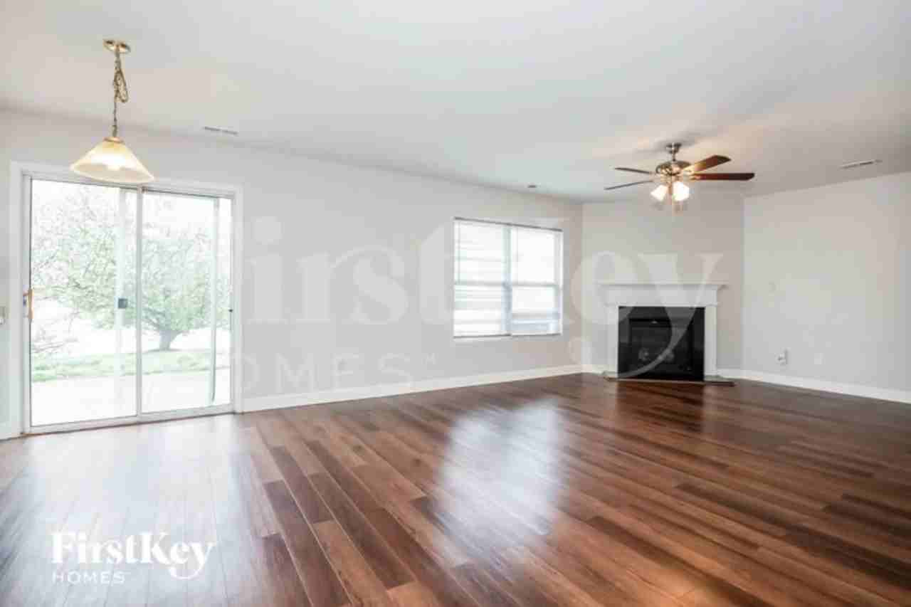 2425 Sweet Birch Ct - Photo 3 of 15