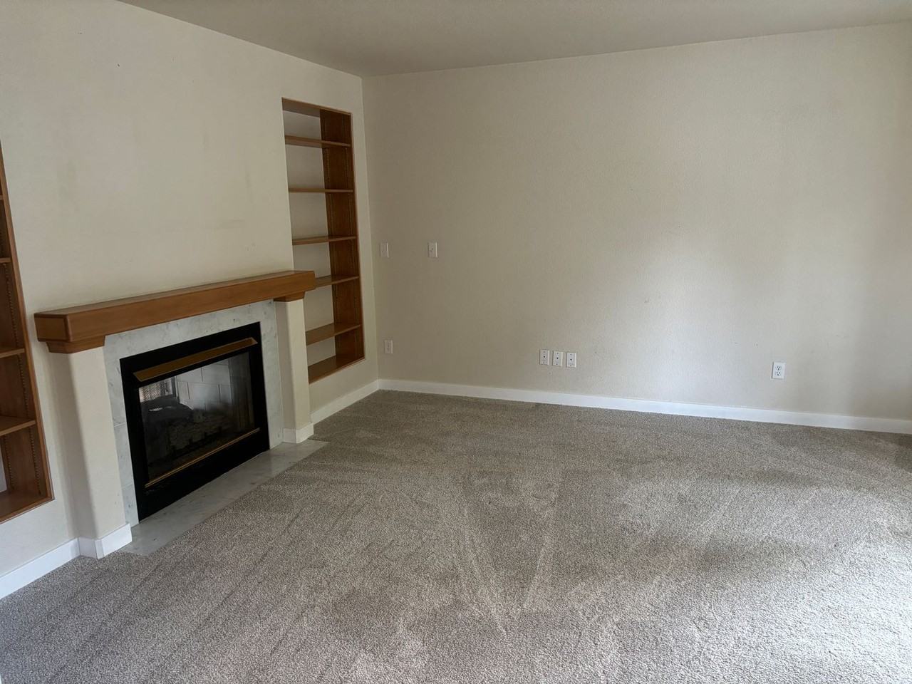 5491 Park Place Loop Se - Photo 4 of 41
