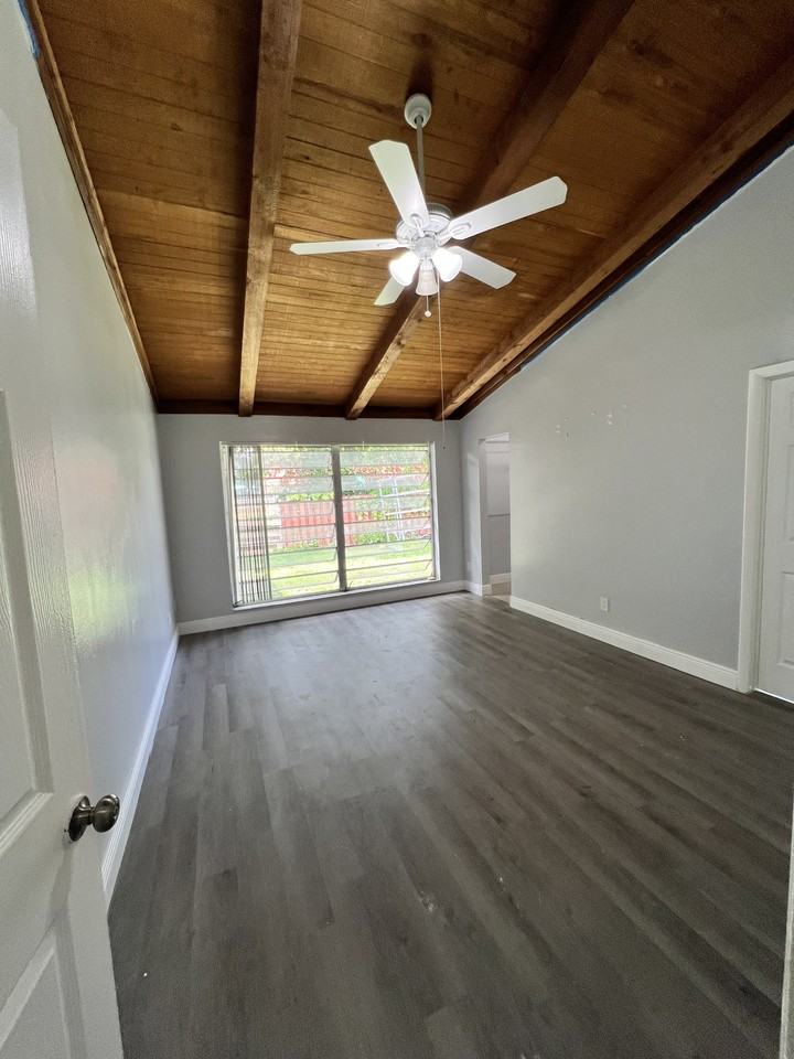 8941 Azalea Cir #NA - Photo 3 of 13