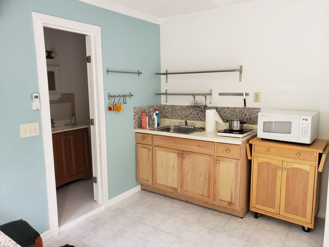 1709 Oak Breeze Ave - Photo 2 of 18