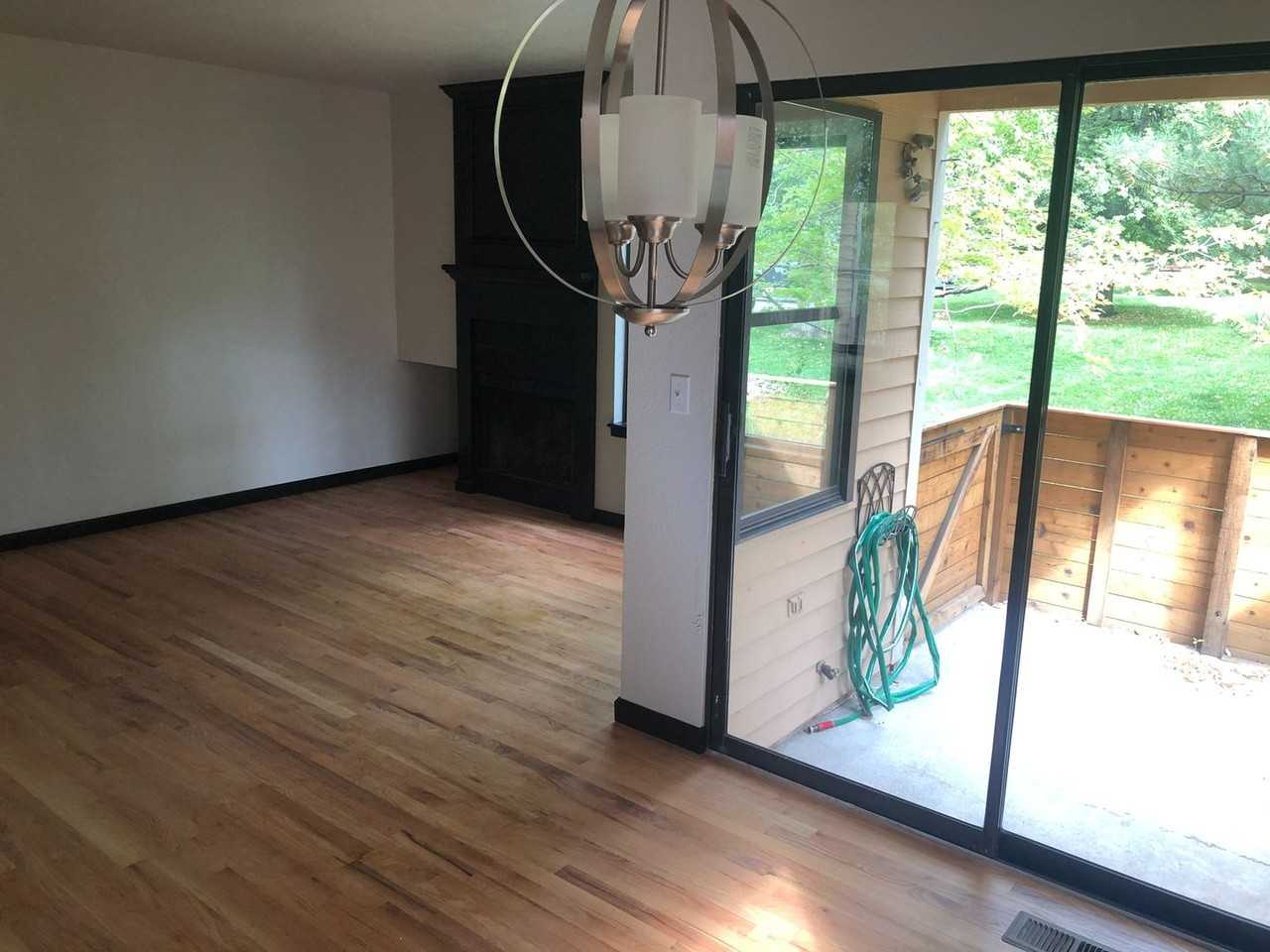 3037 Fulton Cir - Photo 3 of 27