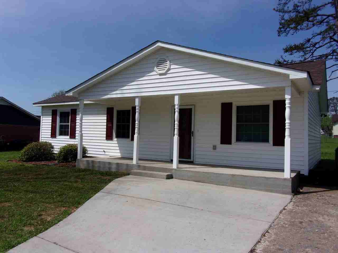 1038 Southland Dr - Photo 2 of 14