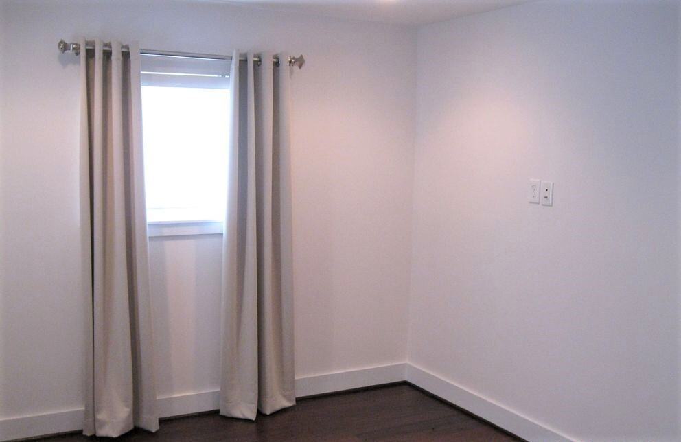 1636 Lyman Place NE - Photo 6 of 26