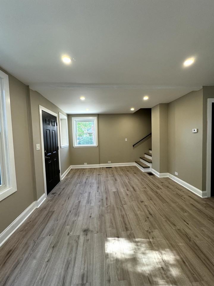 4343 Wisconsin - Photo 5 of 23