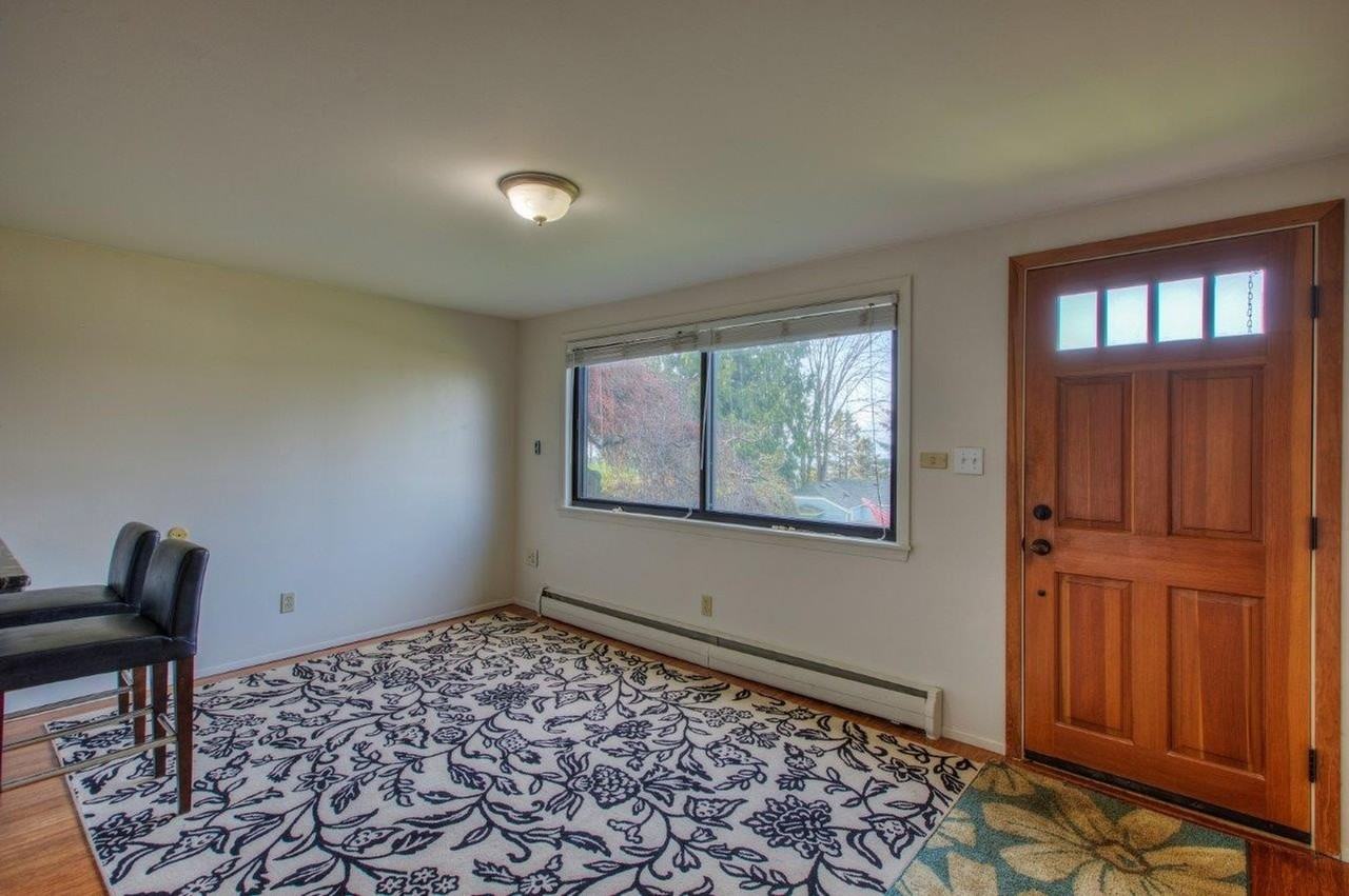 22601 18th Ave S - Photo 6 of 24