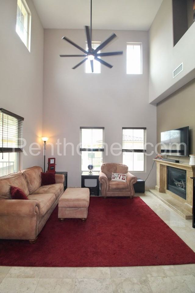 2802 Piantino Cir - Photo 2 of 36