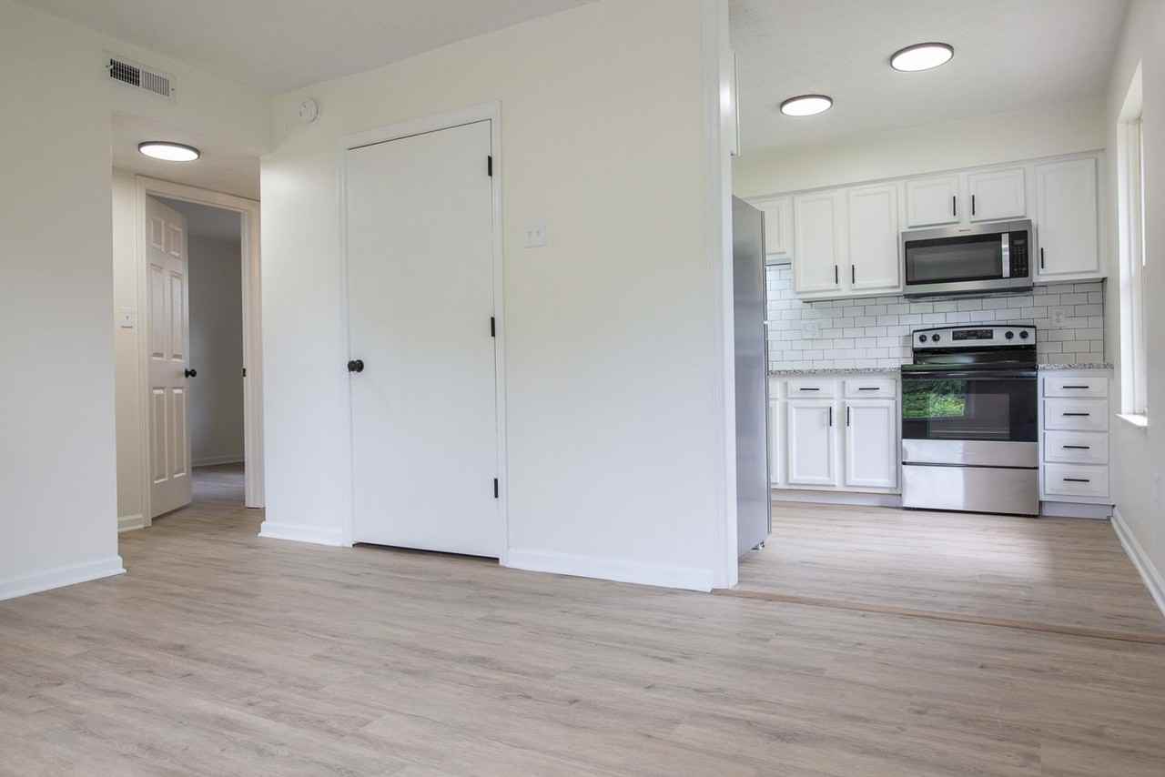 731 E Deshler Ave - Photo 7 of 20