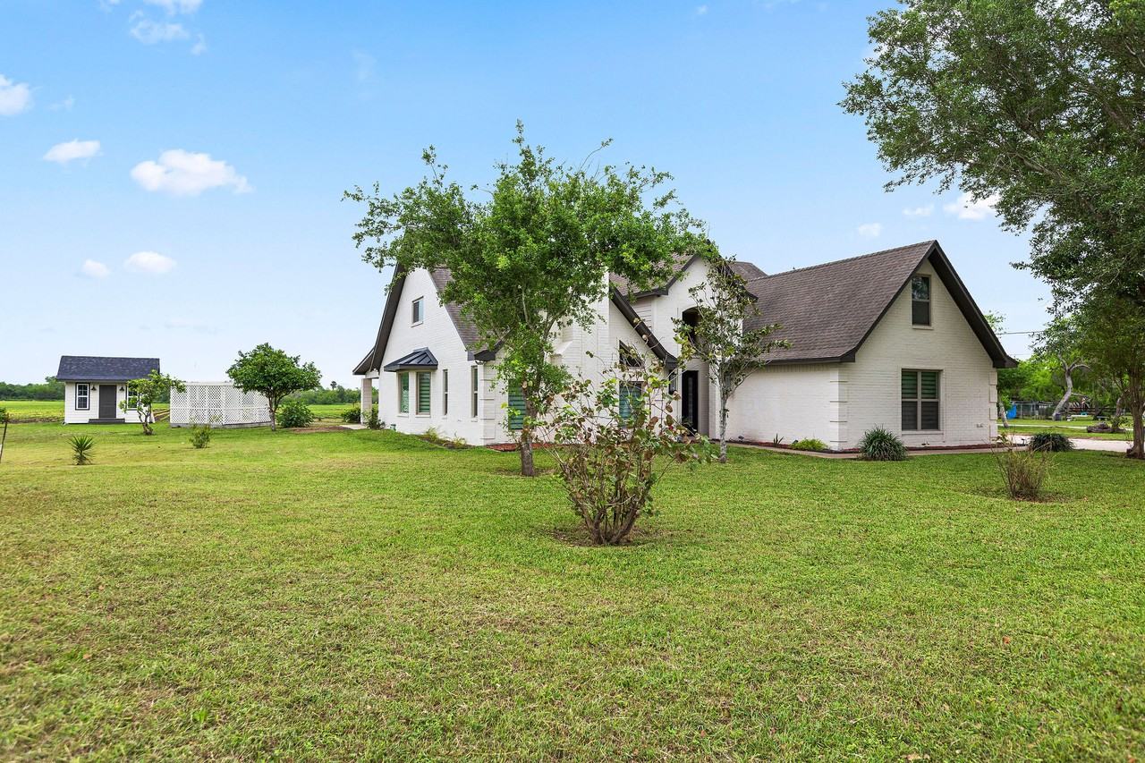 33989 Fm 1421 #NA - Photo 2 of 22