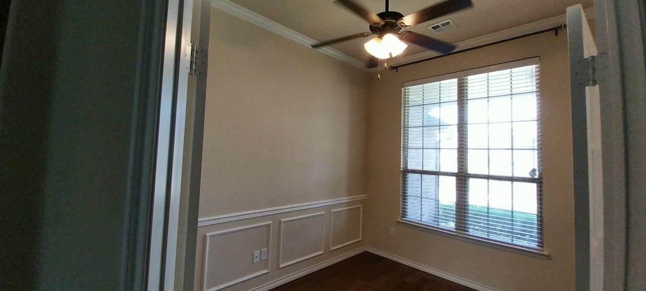 2304 Nw 154th St #NA - Photo 3 of 14