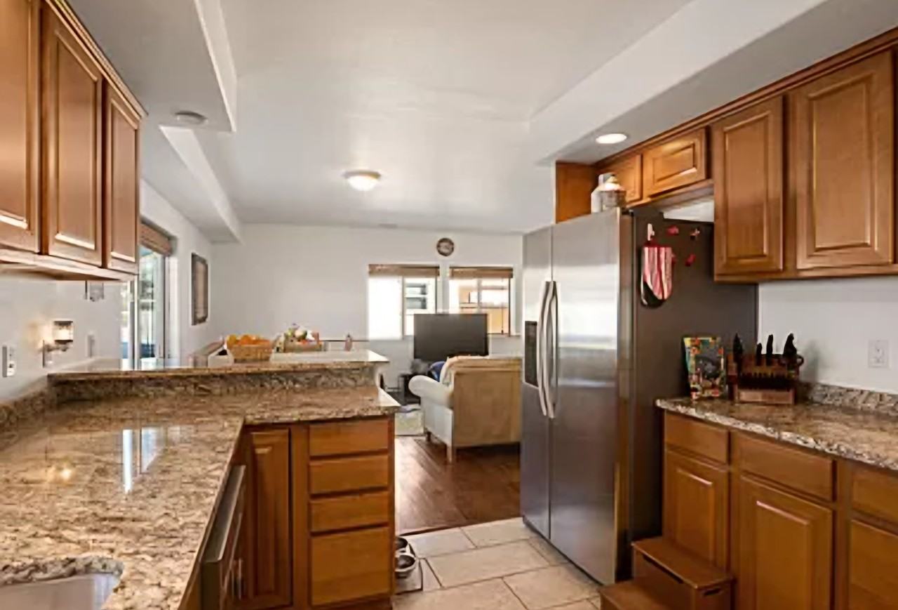 128 Castle Ridge Dr #128 - Photo 2 of 16