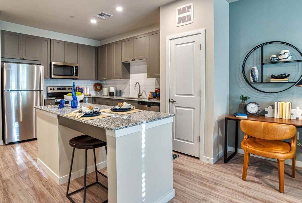 17785 W Bell Rd - Photo 5 of 30