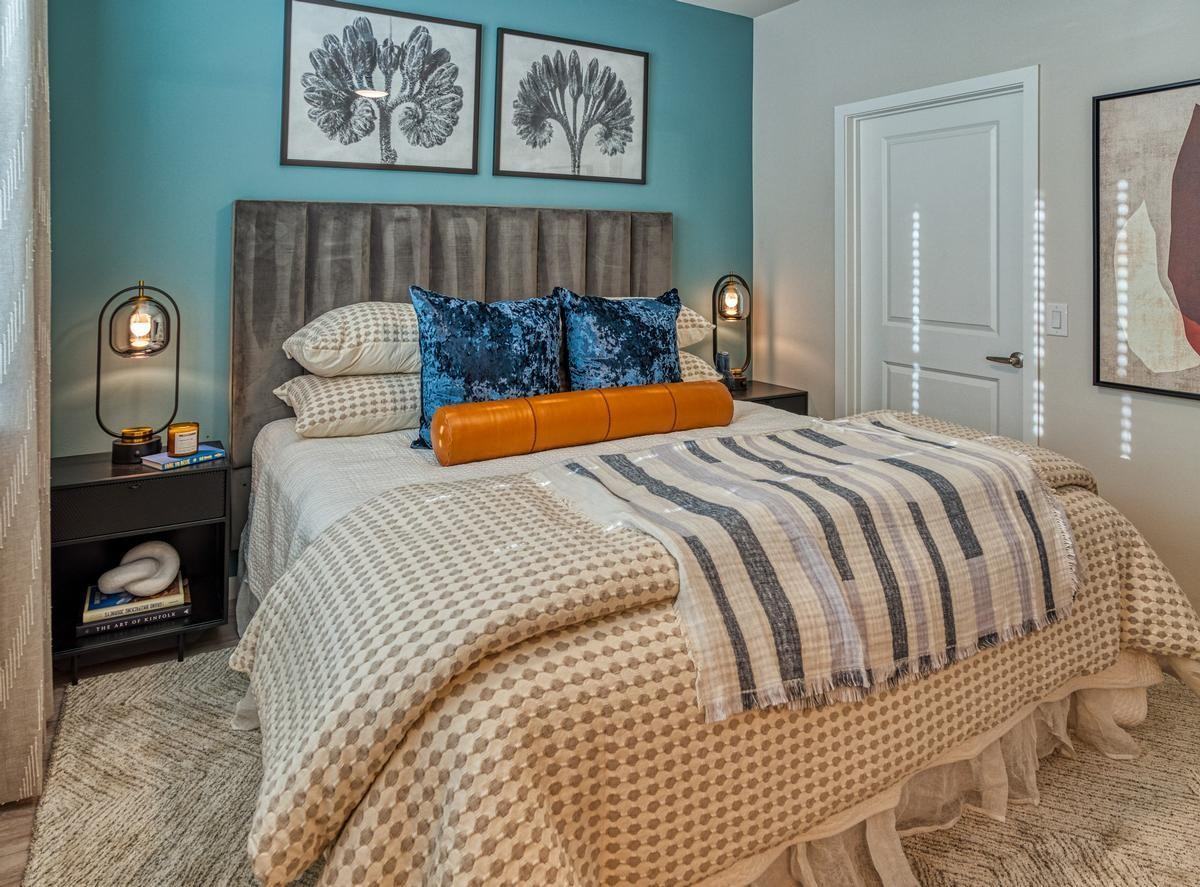 17785 W Bell Rd - Photo 4 of 30