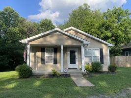 featured image of 321 Rossview Rd #1