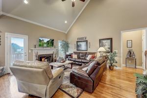 featured image of 6040 Sanmar Dr