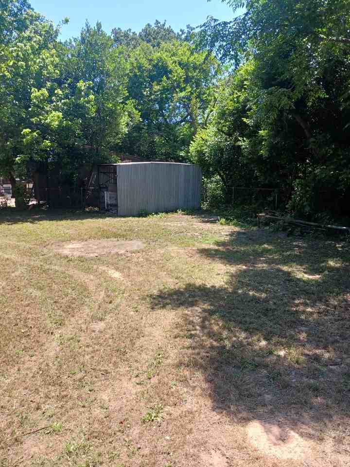 318 Dean St #NA - Photo 2 of 19