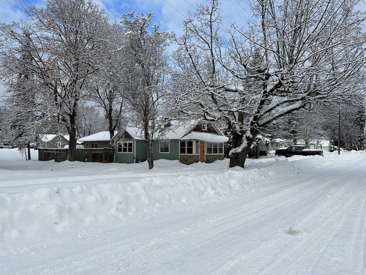 605 Washington Ave #NA - Photo 4 of 6