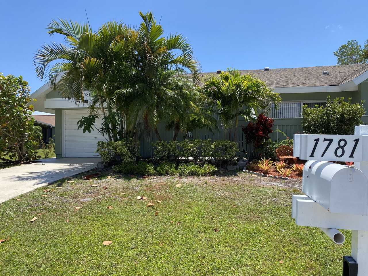 1781 Se Linpark Ct #1781 - Photo 3 of 50