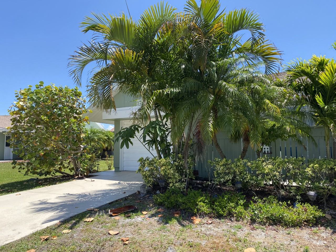 1781 Se Linpark Ct #1781 - Photo 4 of 50