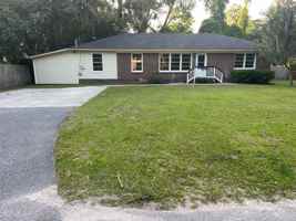 featured image of 3009 Hickory St