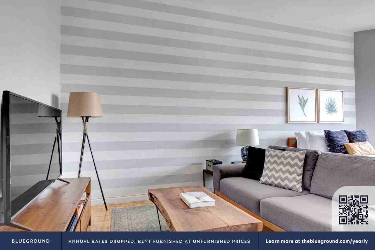 90 Washington Street - Photo 3 of 33