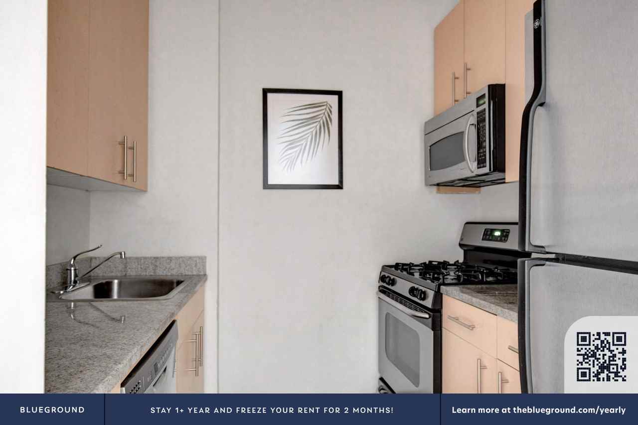 90 Washington Street - Photo 7 of 33
