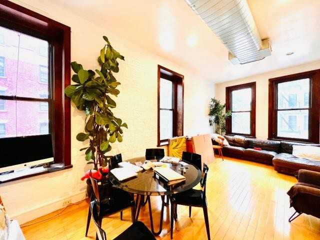 385 Broome St - Photo 3 of 20