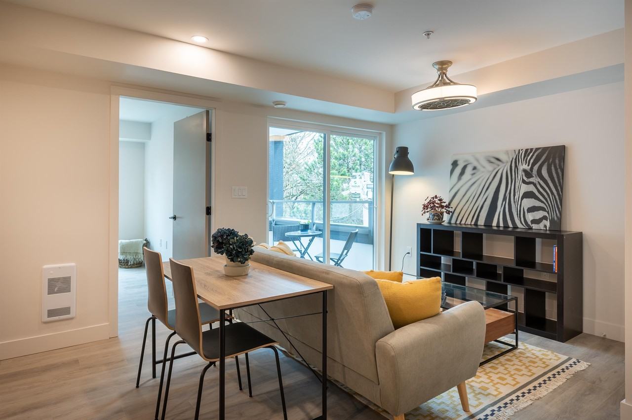 944 East 8th Avenue #3xx - Photo 3 of 9