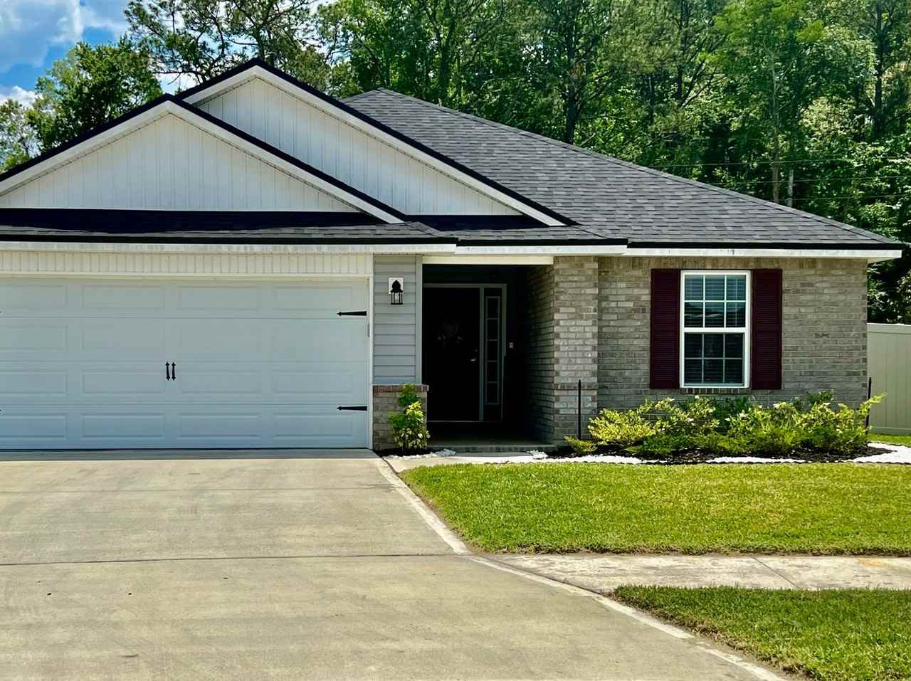 8076 Belsay Cir - Photo 2 of 29