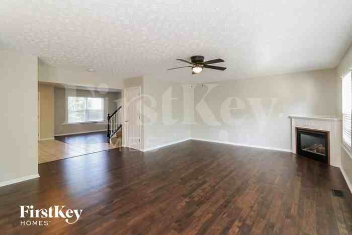 2 Pebblestone Ct - Photo 3 of 15