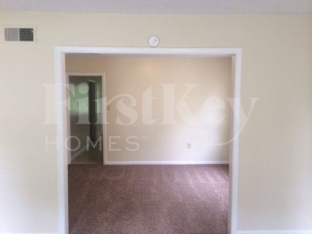 5139 Longmeadow Cv - Photo 2 of 19