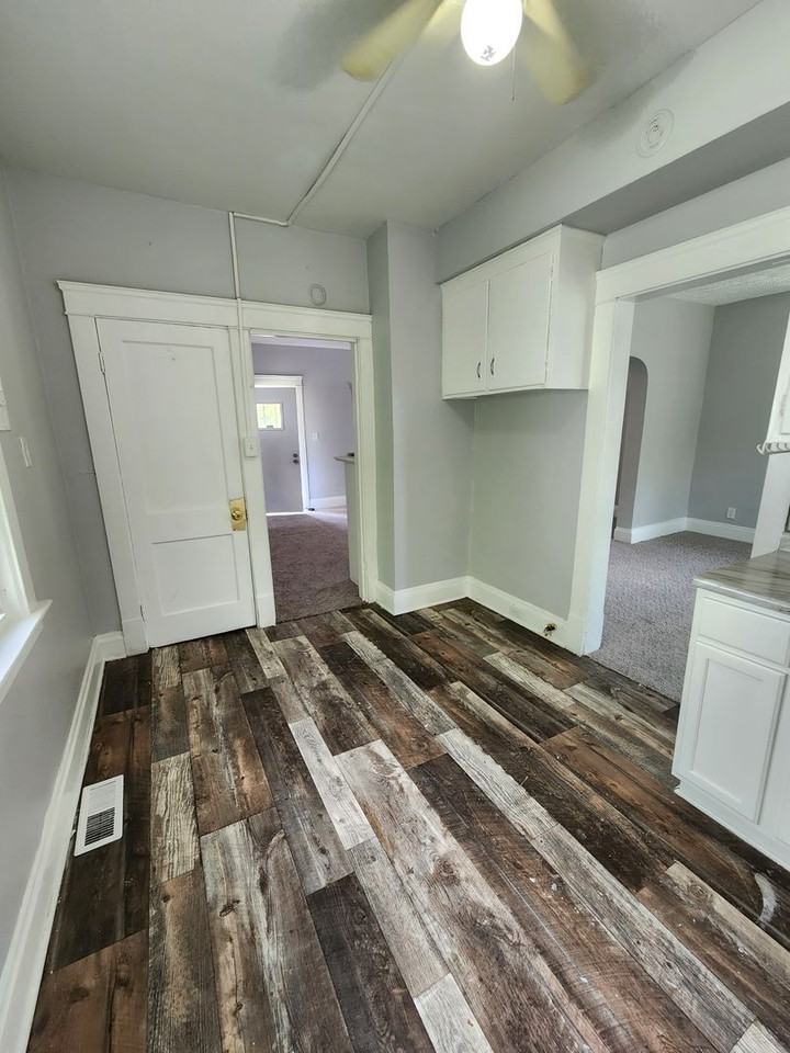 3632 E 106th St - Photo 3 of 21