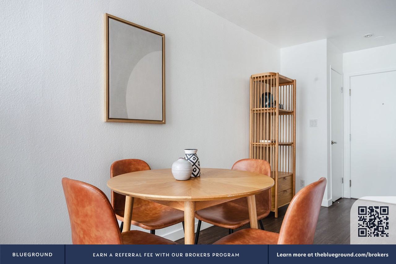 6651 Franklin Ave #1217 - Photo 5 of 22