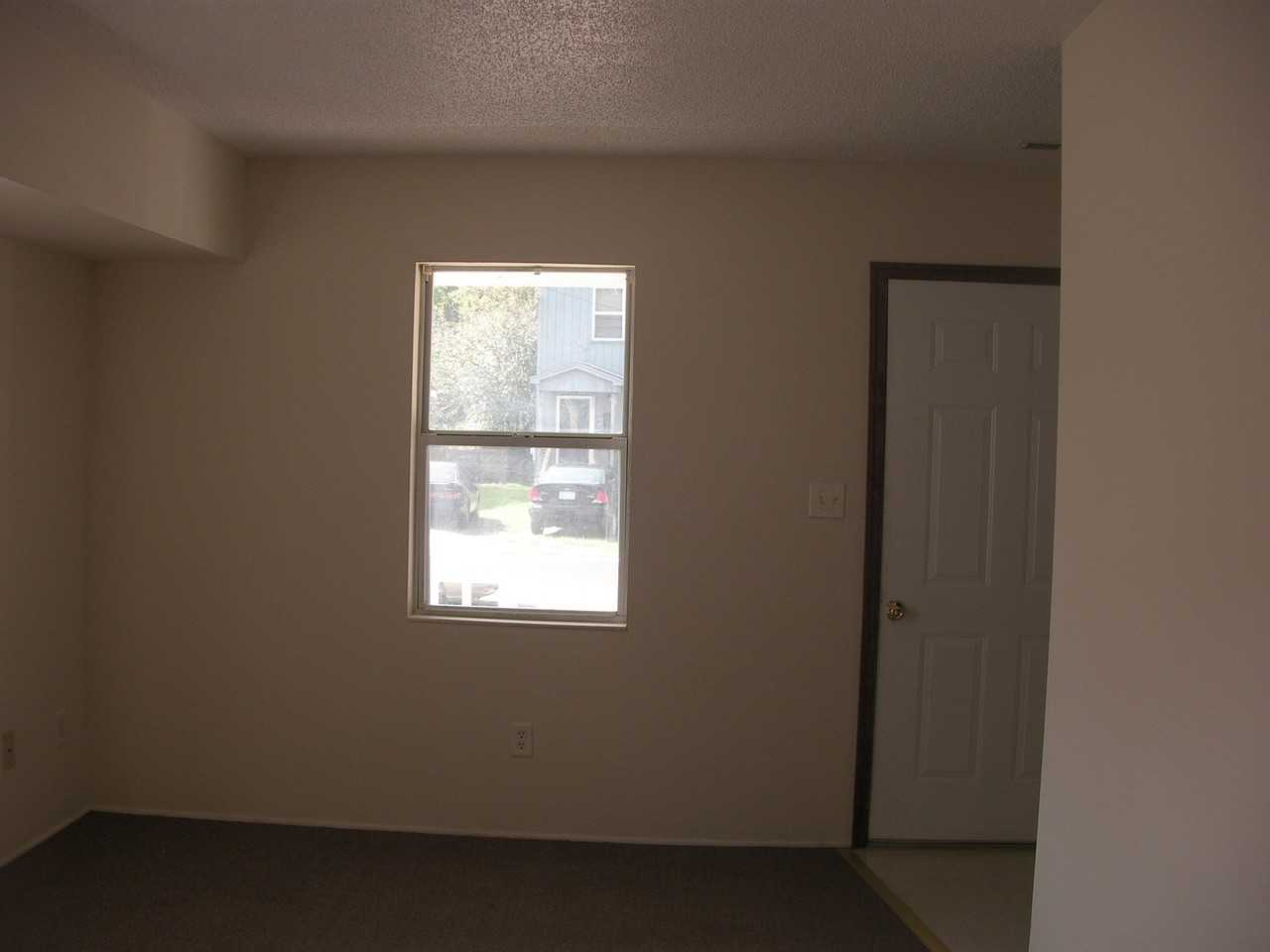 508 White St - Photo 3 of 16