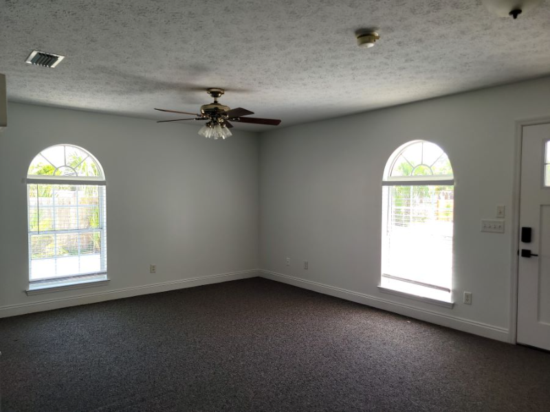 16817 Lisbon Ave - Photo 6 of 8