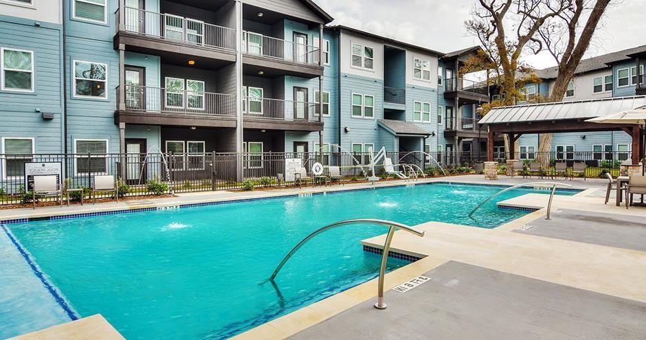 100 Creekwood Landing Dr #3 - Photo 2 of 21
