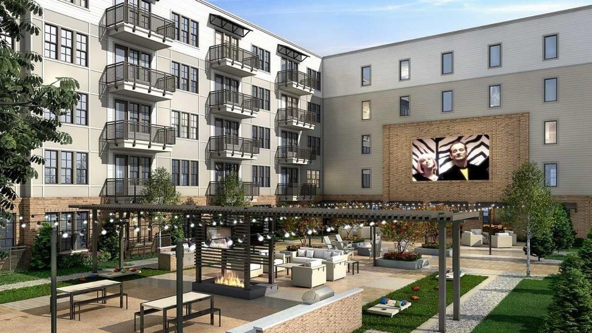 400 S Hall St #15 - Photo 3 of 7