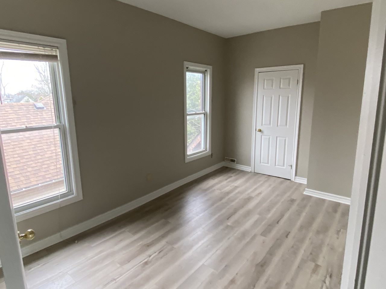 72 Malakoff Street - Photo 3 of 12