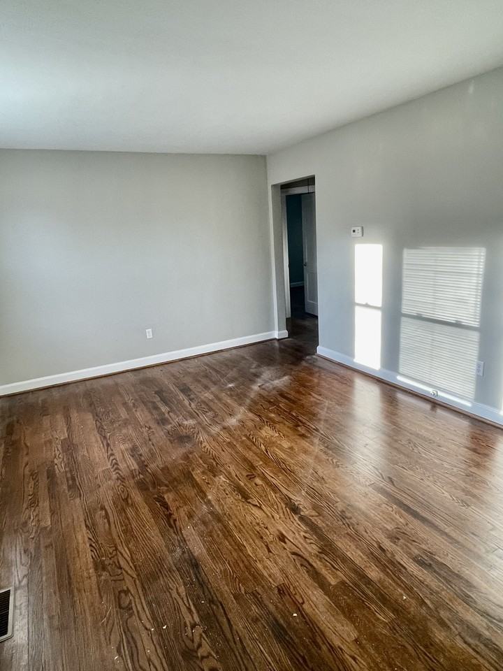 505 Vinton Mill Ct Ne #NA - Photo 3 of 20