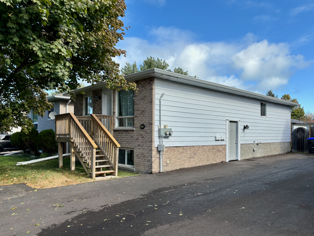 55 Courtice Cres Uppr 1, Collingwood, ON L9Y 4N7 3 Bedroom Apartment