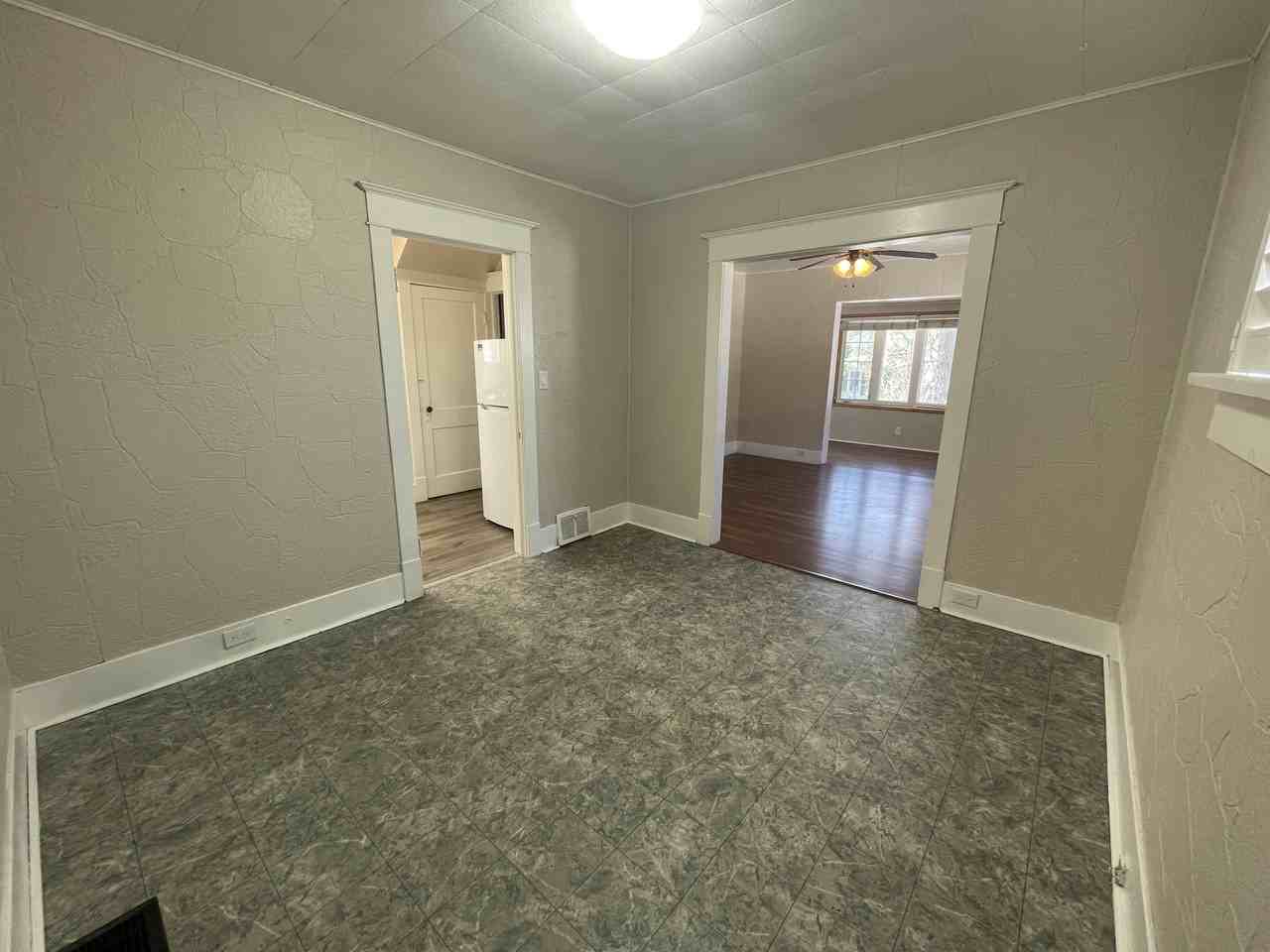 210 Tamarack St - Photo 2 of 8
