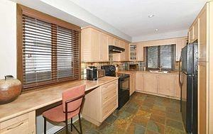62 Elmcrest Road - Photo 3 of 12