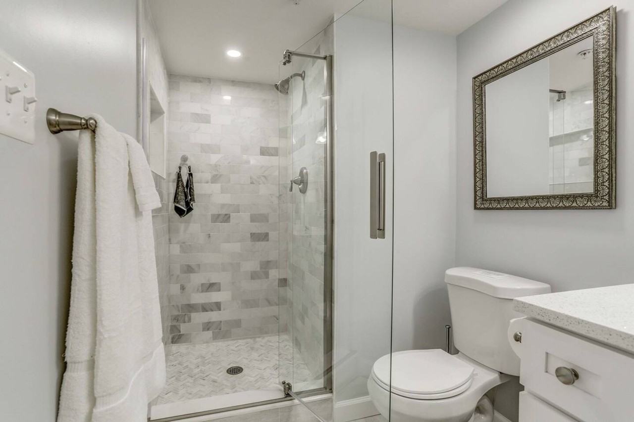 20345 Notting Hill Way - Photo 5 of 42