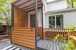 featured image of 25033 Molokai Dr