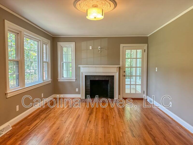 46 Long Forest Dr - Photo 5 of 24