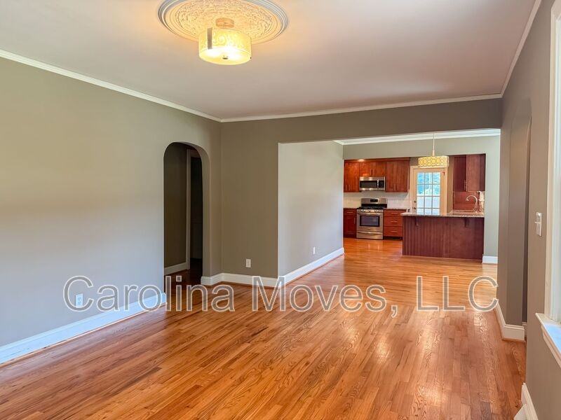 46 Long Forest Dr - Photo 7 of 24