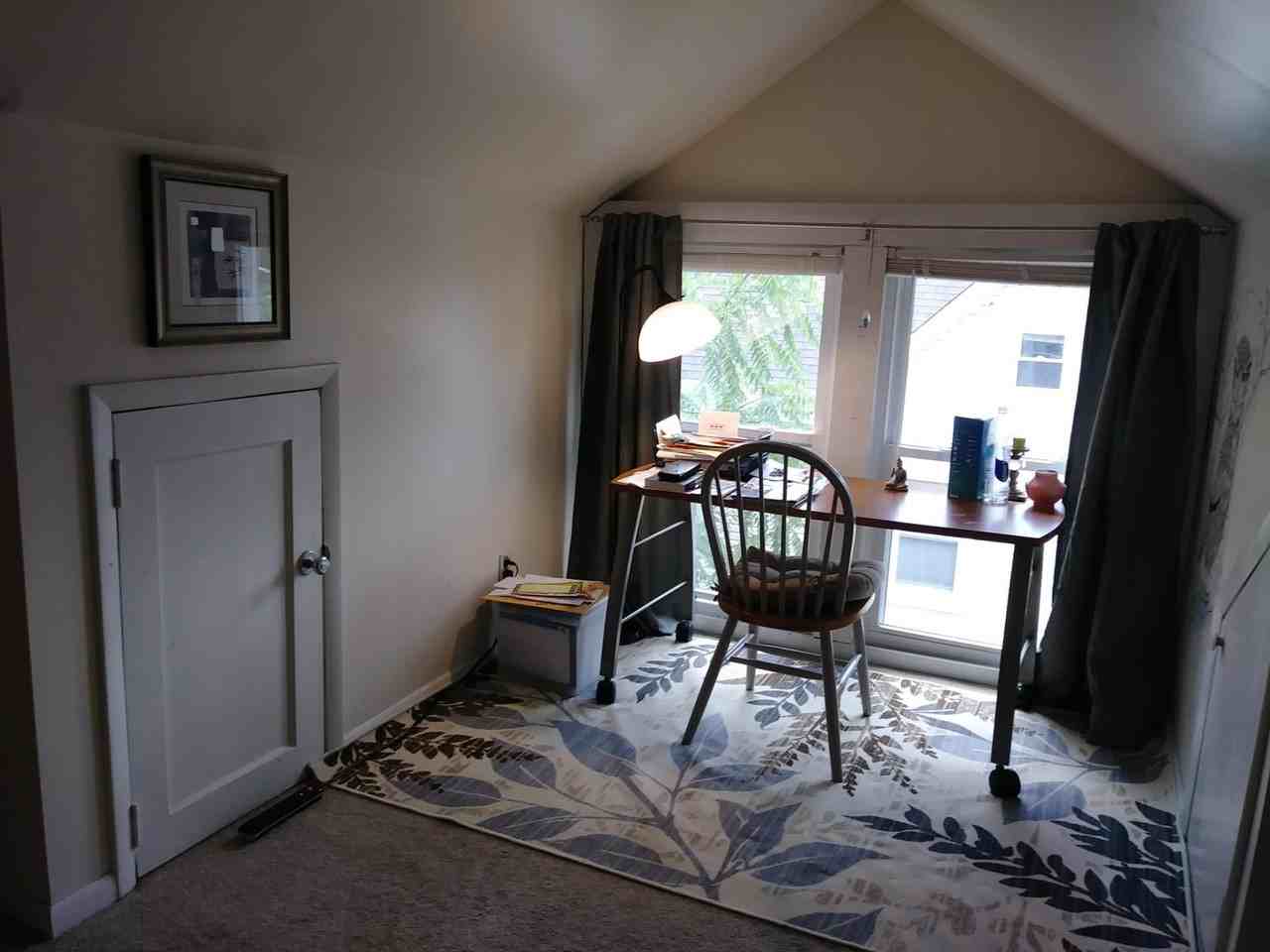 1843 Oxford Ave Sw - Photo 5 of 24