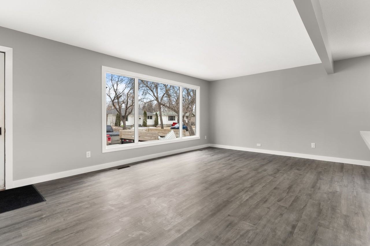 3604 Grassick Avenue - Photo 2 of 31