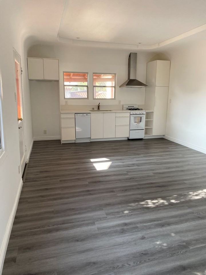 677-707 N Park, Pomona - Photo 5 of 27