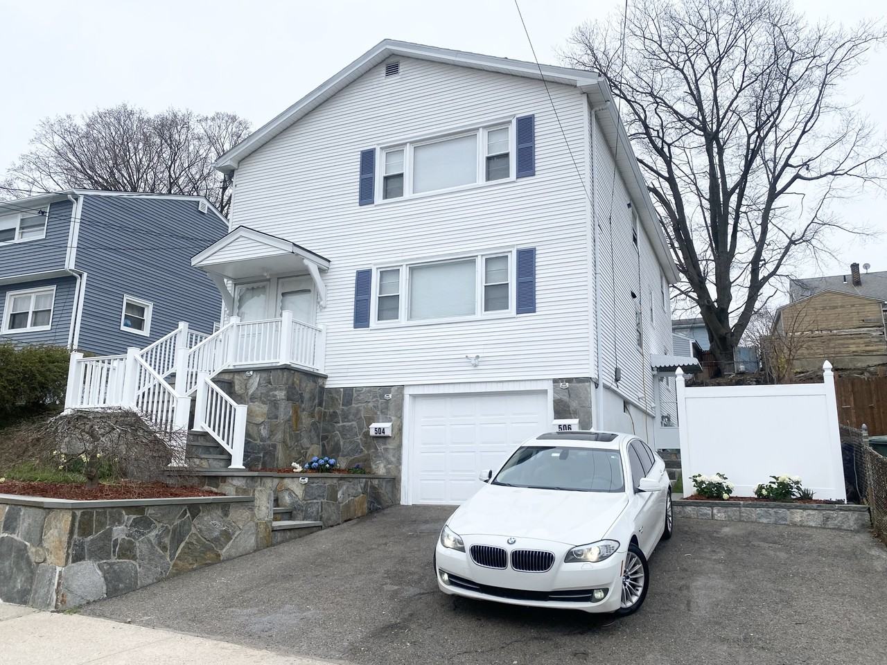 506 Merritt St #2 - Photo 3 of 50